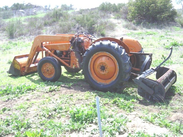tractor.jpg